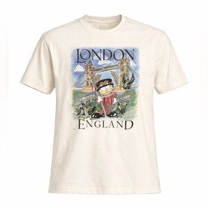 VINTAGE GARFIELD PAWS LONDON ENGLAND Beefeater Tower Bridge Unbranded Sz Med EUC